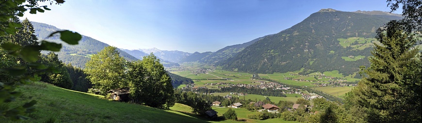 9_Zillertal_Panorama_Tal_Berge_(c)Wörgötter_friends